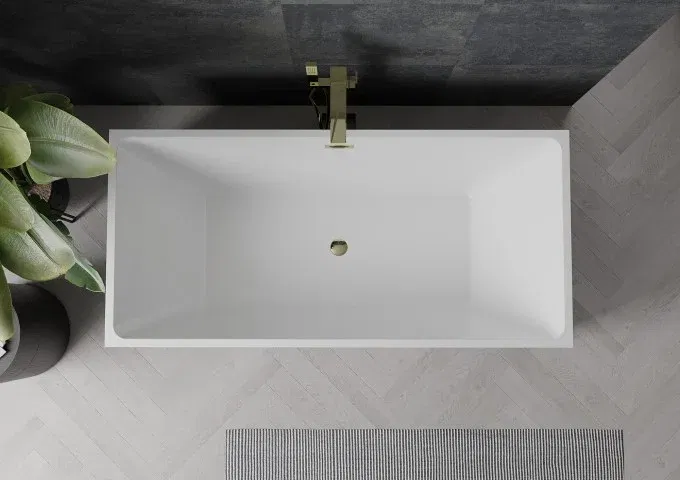 wanna wolnostojąca w łazience